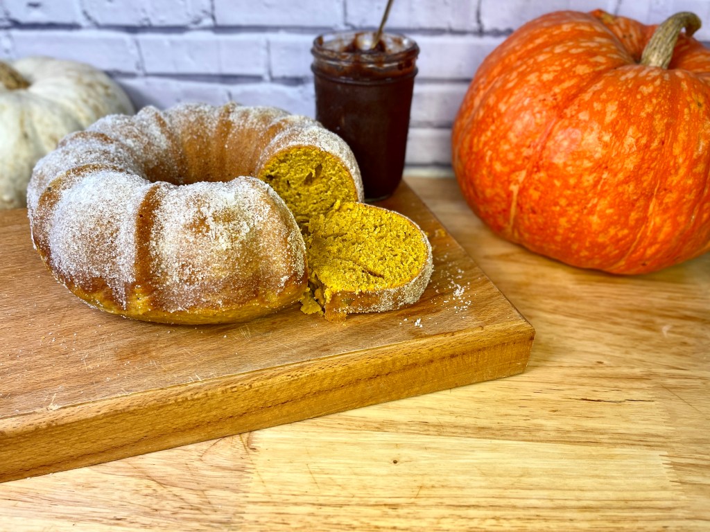 pumpkin donut cake