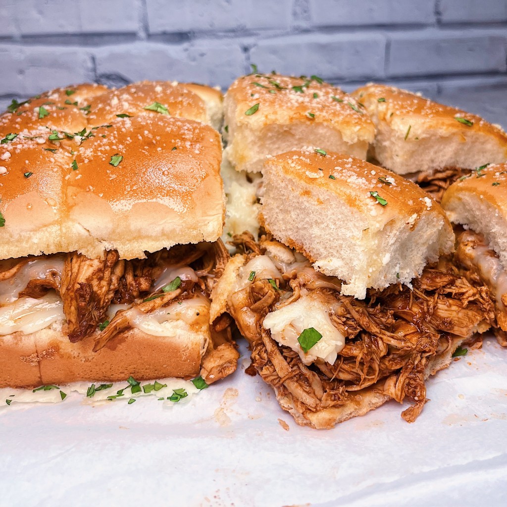 Easy Dark Lager Chipotle Chicken&nbsp;Sliders